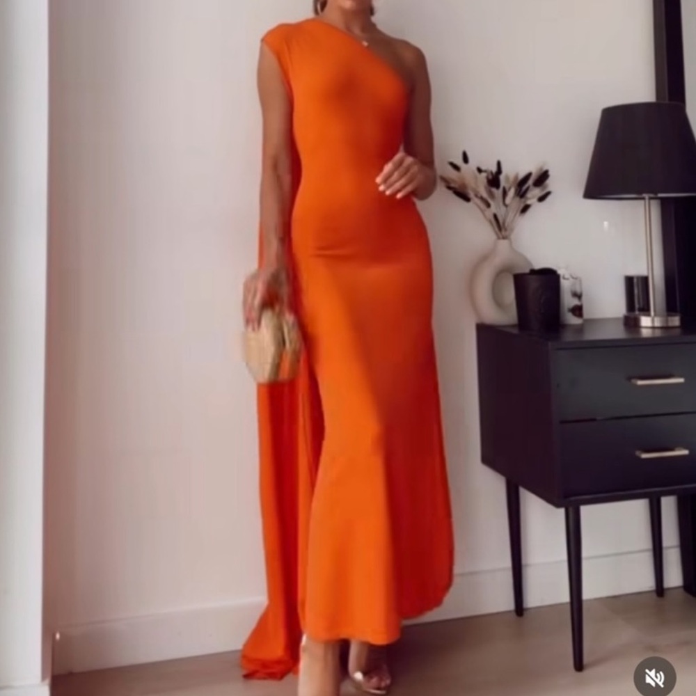 ZARA Orange Off the Shoulder Limited Edition Dress - Picture 3 of 10